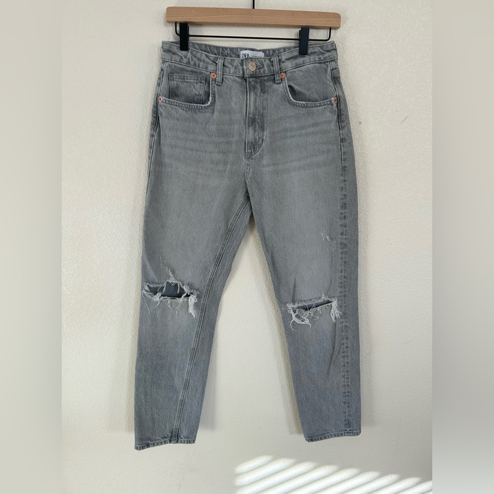 Zara Light Gray Relaxed Jeans